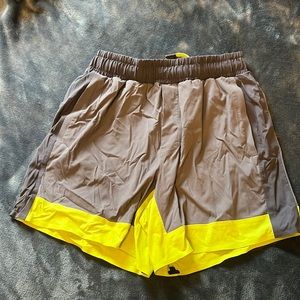 Running shorts